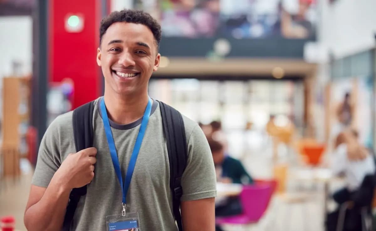 A student on the EPKA Academy campus